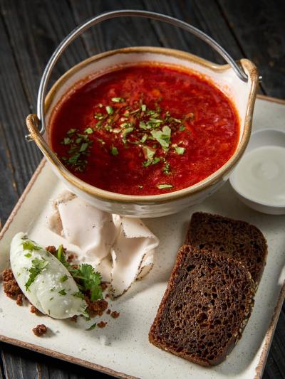 Борщ, відомий на весь світ  •